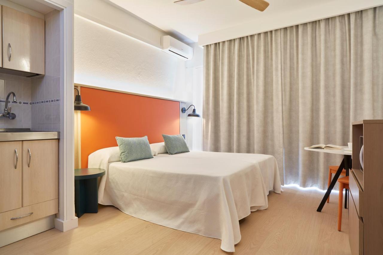 Excelsior Estudios & Apartamentos San Antonio  Buitenkant foto